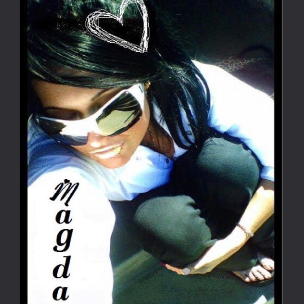 Meet your Posher, Magda